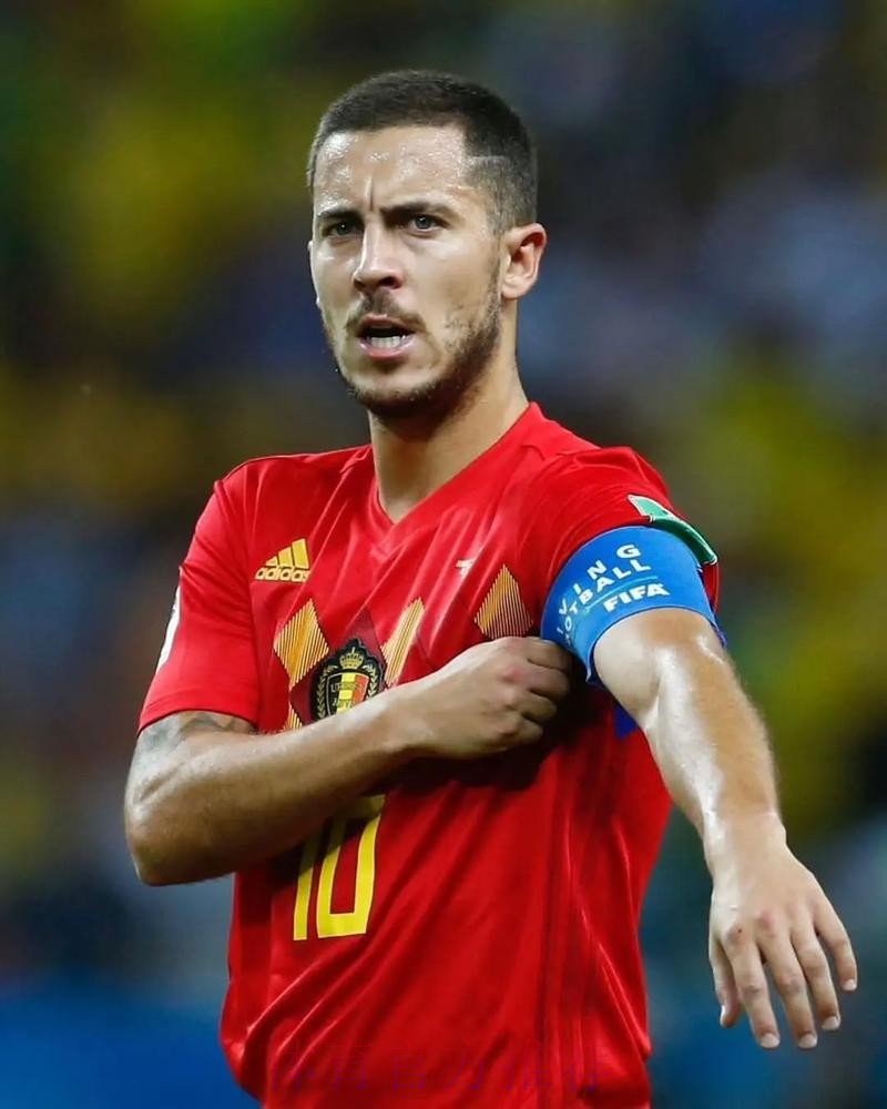 马卡:阿扎尔返回比利时 探访国家队医疗团队 马卡:阿扎尔返回比利时 探访国家队医疗团队